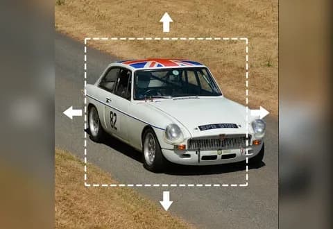AI Image Extender